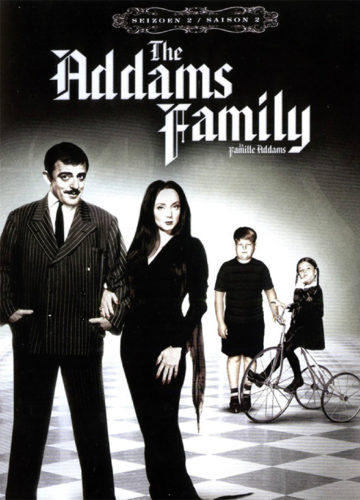 La Famille Addams une série noir-blanc pour quel âge ? analyse